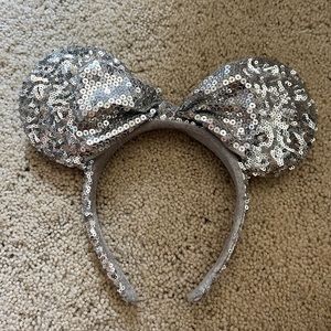Minnie Mouse Ears